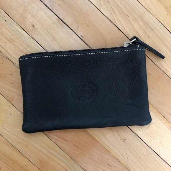 Roots leather coin purse - Picture 2 of 4